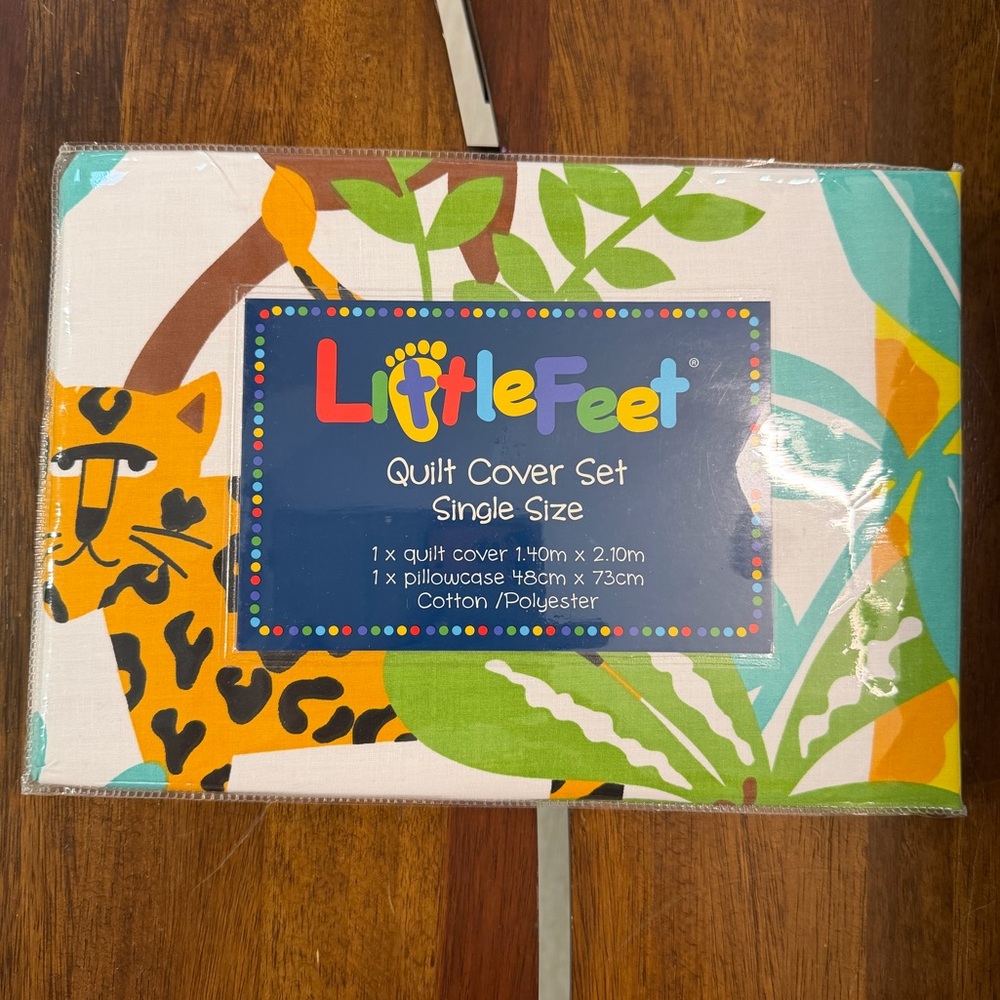 Little Feet Quilt Cover Set Single Size Jungle Safari Print